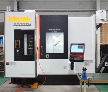 複合加工機　Mazak 1